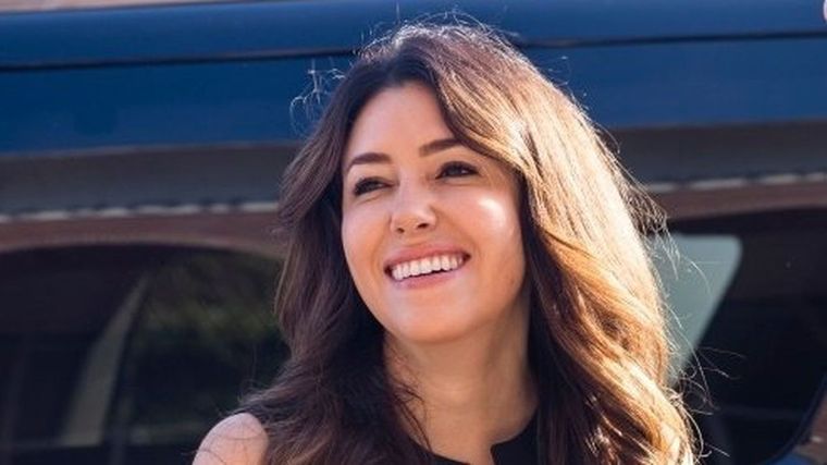 LA ABOGADA DE JOHNNY DEPP FUE LA VERDADERA PROTAGONISTA DEL MEDIÁTICO JUICIO. COMO CONSECUENCIA, CAMILLE VASQUEZ ACABA DE RECIBIR UNA GRAN NOTICIA.