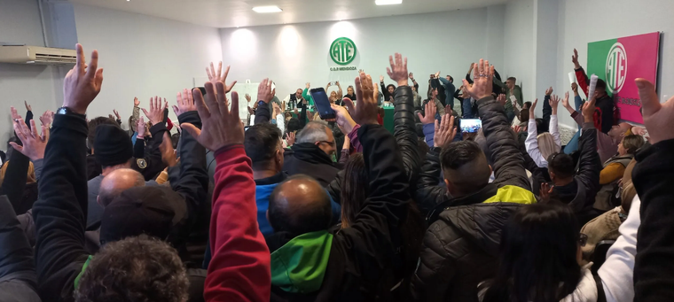 La asamblea de este martes Foto: Prensa ATE