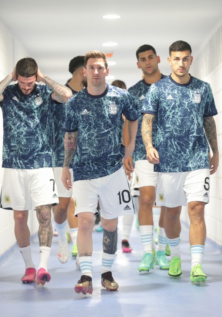 Leandro Paredes no jugaría ante Uruguay y Brasil. Foto: @Argentina