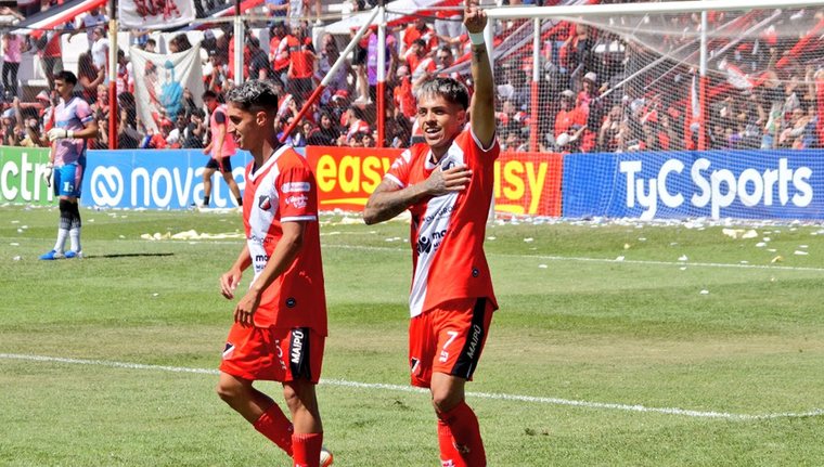 El Mágico González anotó el gol del Deportivo Maipú. Foto: Maipú