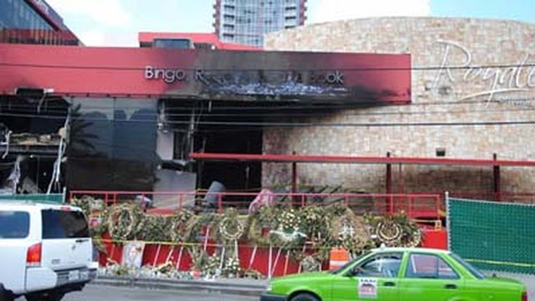 El casino luego del ataque.