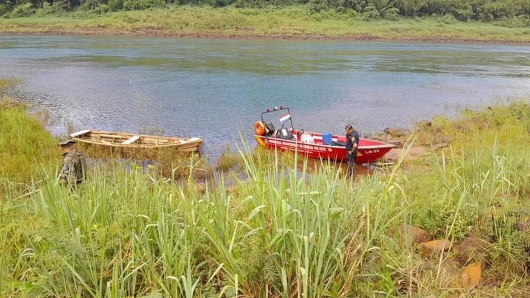 Hallaron en el río Paraná cuatro cuerpos. Se trata de los cadáveres de un padre y sus tres pequeñas hijas a las cuales había secuestrado días atrás. Foto: Ilustrativa