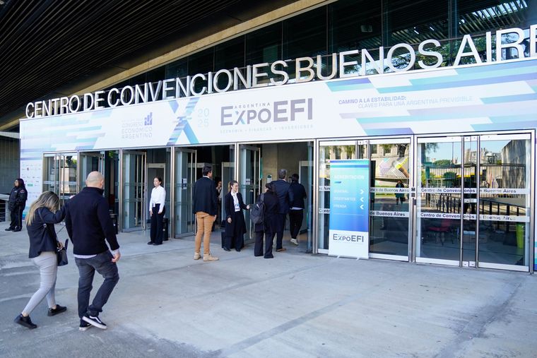 La 13º edición de Expo EFI, Convención de Economía, Finanzas e Inversiones, se realizará el 28 y 29 de abril en el CEC y contará con la presencia del presidente de la Nación, ministros, gobernadores y destacados referentes del sector. La 13º edición de Expo EFI, Convención de Economía, Finanzas e Inversiones, se realizará el 28 y 29 de abril en el CEC y contará con la presencia del presidente de la Nación, ministros, gobernadores y destacados referentes del sector.