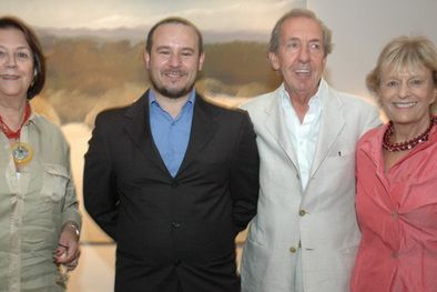 MDZol | Julieta Gargiulo, Enrique Testasecca,  Manuel Mas, Norma Cizza de Mas recibieron a los invitados. Foto: Gentileza