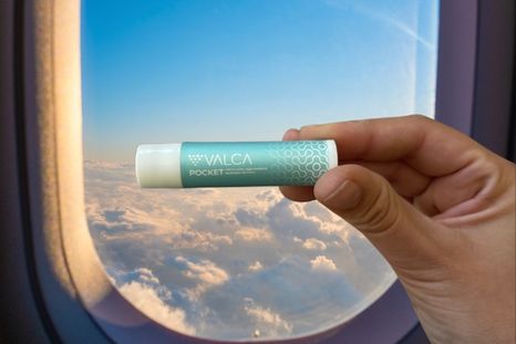 Los efectos invisibles del vuelo sobre tu piel