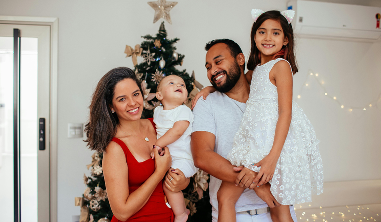 Cambios en las dinámicas familiares, nuevas formas de consumo y redefiniciones culturales conviven con rituales que se mantienen y se resignifican cada diciembre.