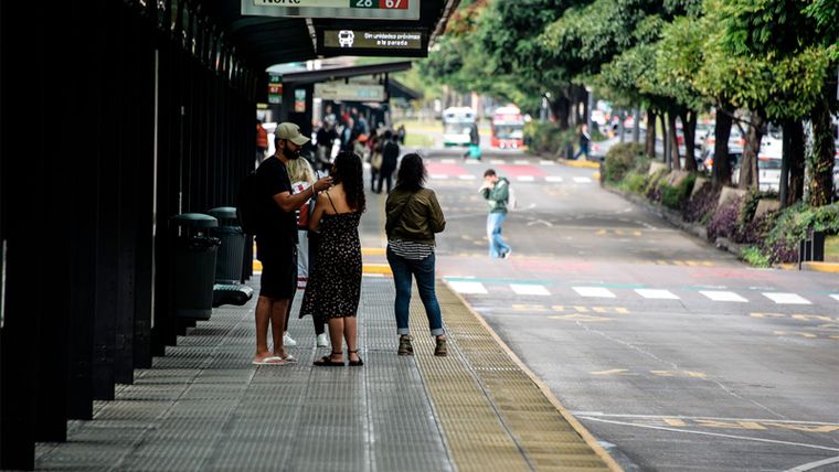 La CGT convocó a los colectivos al paro en contra de la reforma laboral. La CGT convocó a los colectivos al paro en contra de la reforma laboral.