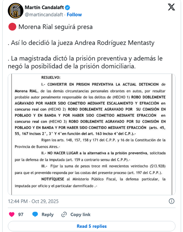 El documento de la magistrada en el que se dictó la medida que afecta a Morena Rial. El documento de la magistrada en el que se dictó la medida que afecta a Morena Rial.