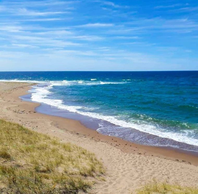 Estas playas extensas y de fina arena son ideales para vacacionar Foto: IG @hastadondelleguemos