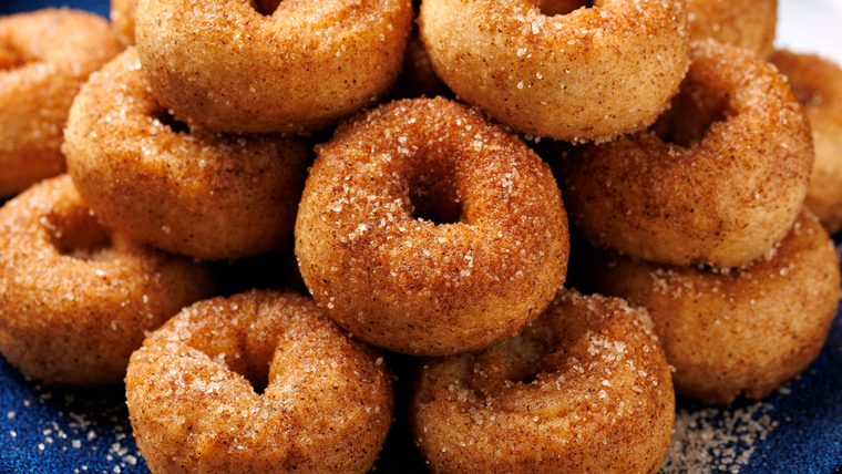 Este dulce se ha mantenido popular durante siglos en la repostería casera. Este dulce se ha mantenido popular durante siglos en la repostería casera.