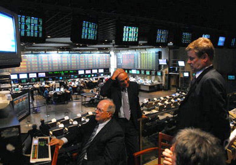 La Bolsa porteña sigue sin levantar cabeza presionada por Petrobras y Tenaris. Foto: Telam