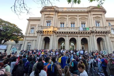 MDZol | En octubre, los profesionales del Hospital Nacional de Salud Mental Laura Bonaparte se manifestaron en contra de un posible cierre de guardias Foto: ATE