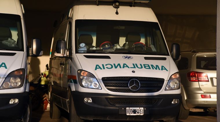 El hombre fue trasladado al hospital, pero murió minutos después Foto: ALF PONCE MERCADO / MDZ