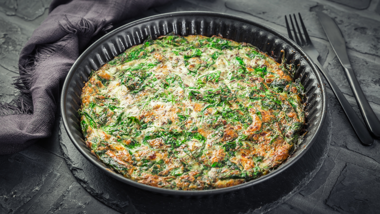 Con el tiempo, la receta de tarta de espinaca se convirtió en un clásico de la cocina casera. Con el tiempo, la receta de tarta de espinaca se convirtió en un clásico de la cocina casera.