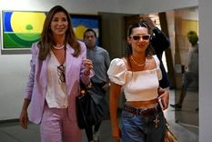 regreso al pais la abogada agostina paez acusada de racismo en brasil