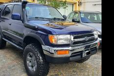 TOYOTA HILUX SW4