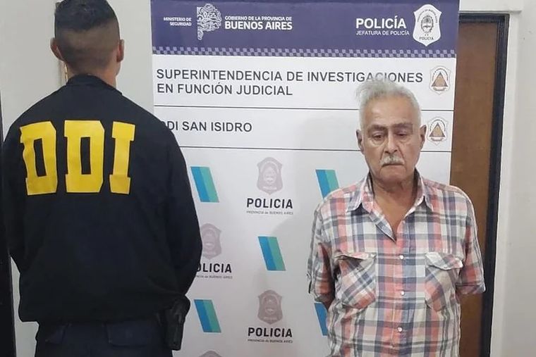El hombre tiene 70 años y fue arrestado durante la madrugada de este martes