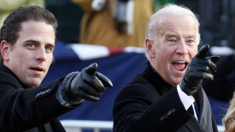 Joe Biden con su hijo Hunter después de la ceremonia de toma de posesión de Barack Obama en Washington, EE.UU., el 20 de enero de 2009. Foto: RT
