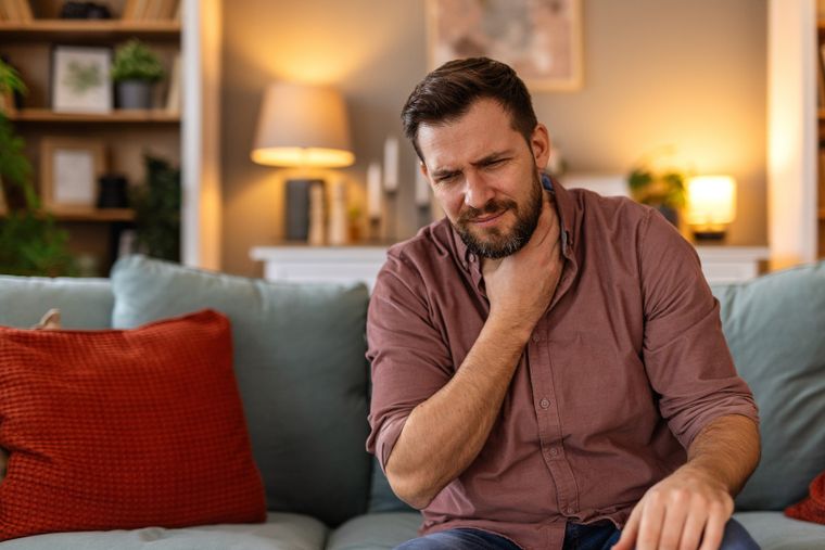 Gripe H3N2 con vacuna disponible.