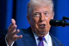 El presidente de Estados Unidos, Donald Trump, dio un mensaje tras el ataque en Irán y sostuvo que buscará destrozar el régimen. El presidente de Estados Unidos, Donald Trump, dio un mensaje tras el ataque en Irán y sostuvo que buscará destrozar el régimen.