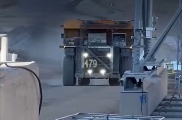 En la minería chilena usan el clásico sistema de los troles.