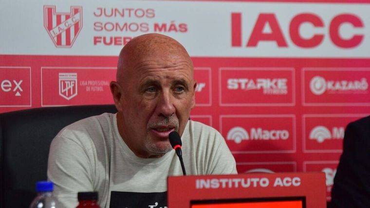 Daniel Oldrá habló tras la derrota 0-4 de Instituto como local y fue muy autocrítico. Foto: Instituto