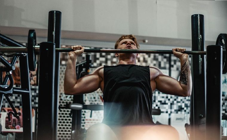 La mejor música para hacer ejercicios y potenciar el entrenamiento son las canciones preferidas para cada usuario. Foto: Pixabay