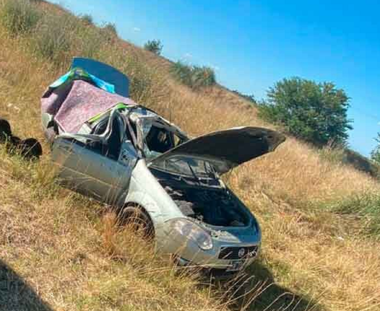 Volcó una familia mendocina en Bolivar Foto: Radio Ciudad