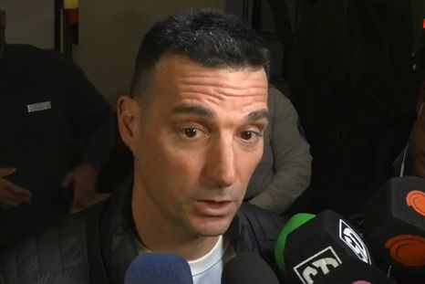 Lionel Scaloni, técnico de la Selección argentina y campeón del mundo, arribó a Washington el sorteo del Mundial 2026. Foto: captura de TV.