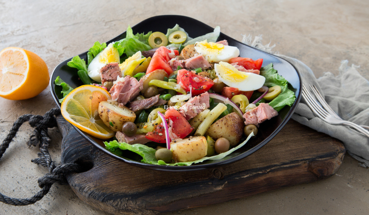 Salade niçoise casera: una ensalada clásica con un toque francés Foto: Shutterstock