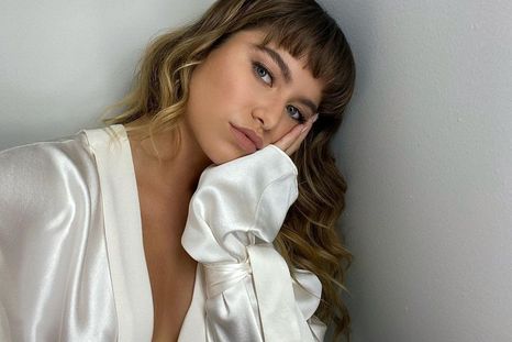 Sofía Reyes explora nuevas posibilidades y looks para las minifaldas Foto: Instagram