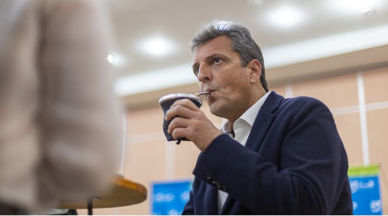 Massa busca afianzar su liderazgo más allá de Unión por la Patria y promete diálogo para acordar y sumar Foto: FOTO/MDZ