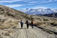 Mendoza cuenta con decenas de circuitos de trekking para recorrer.