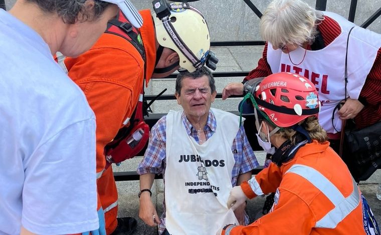 La Policía Federal volvió a reprimir a los jubilados