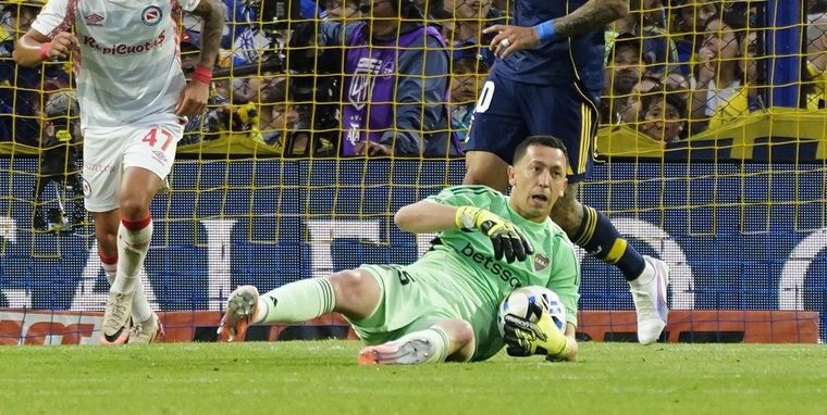 Un multicampeón con Boca apuntó contra Agustín Marchesín y lo responsabilizó en el gol de Maravilla Martínez.