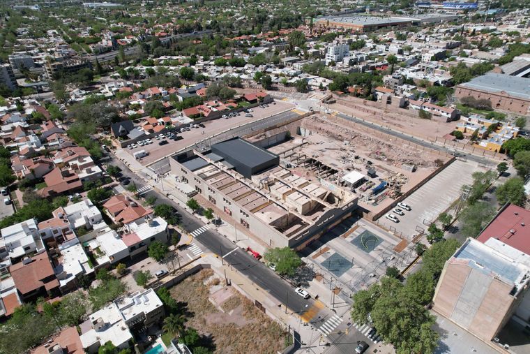 Distrito Arizu en el corazón de Godoy Cruz