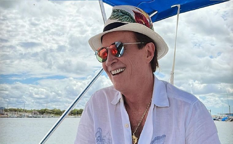 El cantante mexicano Emmanuel tiene 67 años. Foto: instagram: emmanueloficial
