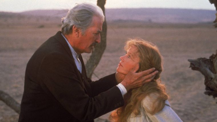 Parte del elenco de Gringo viejo. Parte del elenco de Gringo viejo.