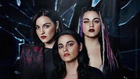 Foto: https://www.chicmagazine.com.mx/personajes/triada-reparto-serie-maite-perroni-netflix