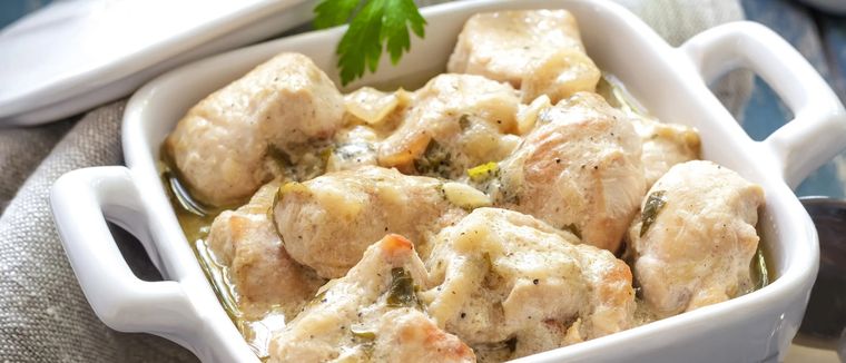 Pollo en salsa blanca. Foto: Prensa Libre (prensalibre.com=