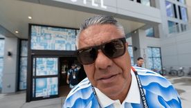 Claudio Tapia se muestra distendido en el Mundial 2026.