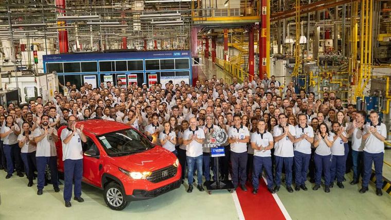 Stellantis produce 17 millones de transmisiones en la región