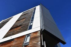 El uso de la madera era legal anteriormente. Pero estos revestimientos deben ahora ser sustituidos. Foto: GETTY IMAGES