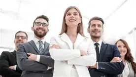 No se trata de acumular grandes talentos individuales, sino de construir sistemas donde el talento funcione en red. No se trata de acumular grandes talentos individuales, sino de construir sistemas donde el talento funcione en red.