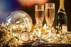 Foto: Grateful - https://www.makeitgrateful.com/living/celebrate/new-years/new-years-eve-and-new-years-day-traditions-you-will-love-to-follow/