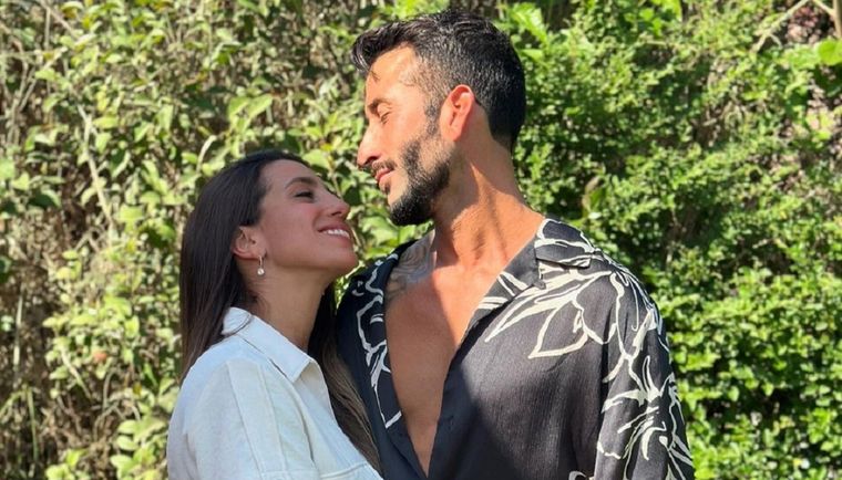 Cinthia Fernández junto a su novio Roberto Castillo Foto: Instagram @cinthia_fernandez_