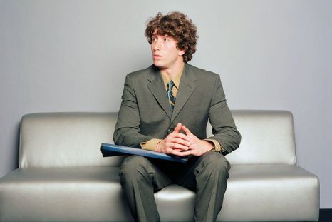 Aneesh Raman dice que los profesionales que están entrando al mercado laboral enfrentan una "tormenta perfecta".