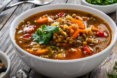 Guiso de lentejas fácil, delicioso y nutritivo. La receta