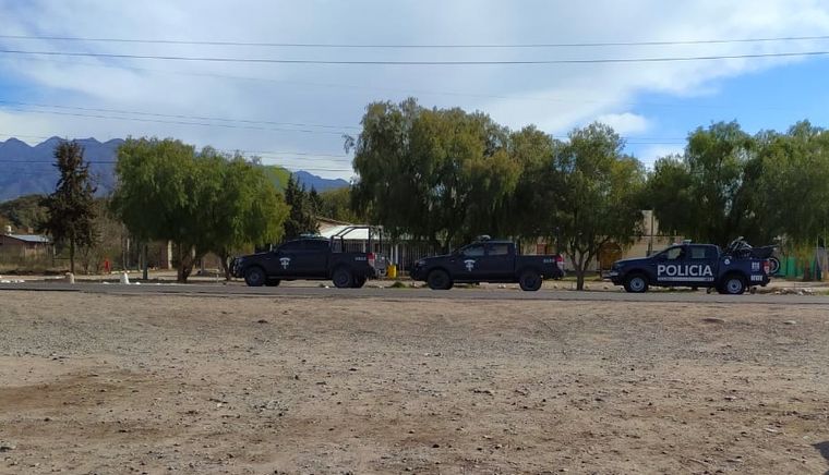 Desde temprano Desde media mañana, numerosos efectivos realizan tareas en la zona.