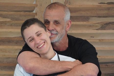 Christian Petersen junto a su pareja. Christian Petersen junto a su pareja.